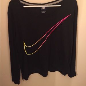 Nike Long Sleeve T-Shirt